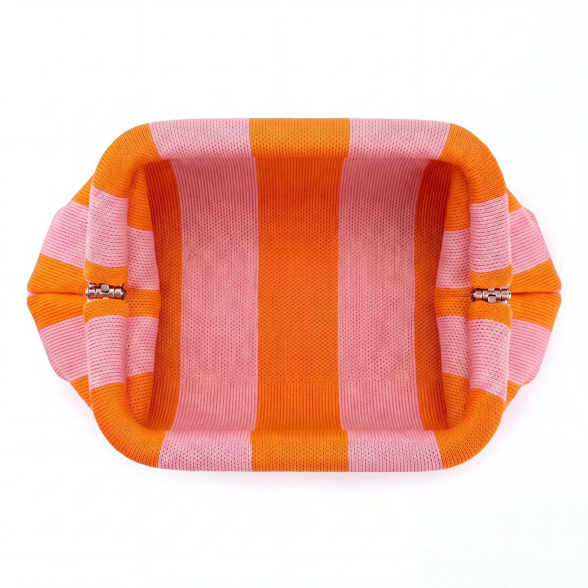 Vany - The Snap-Shut Makeup Bag
