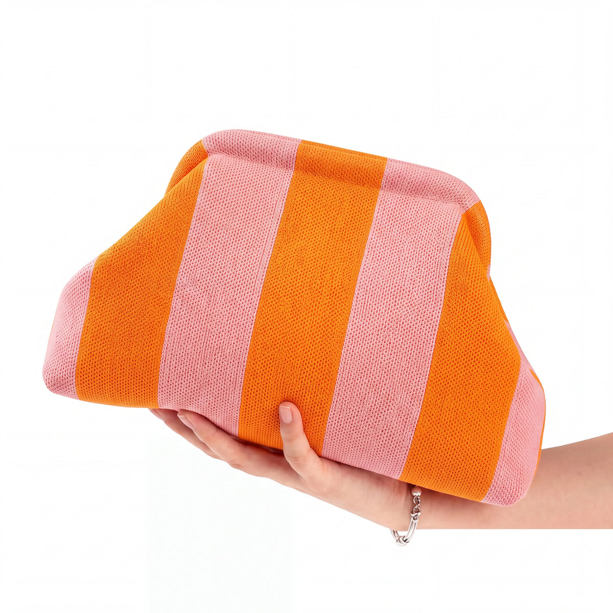 Vany - The Snap-Shut Makeup Bag